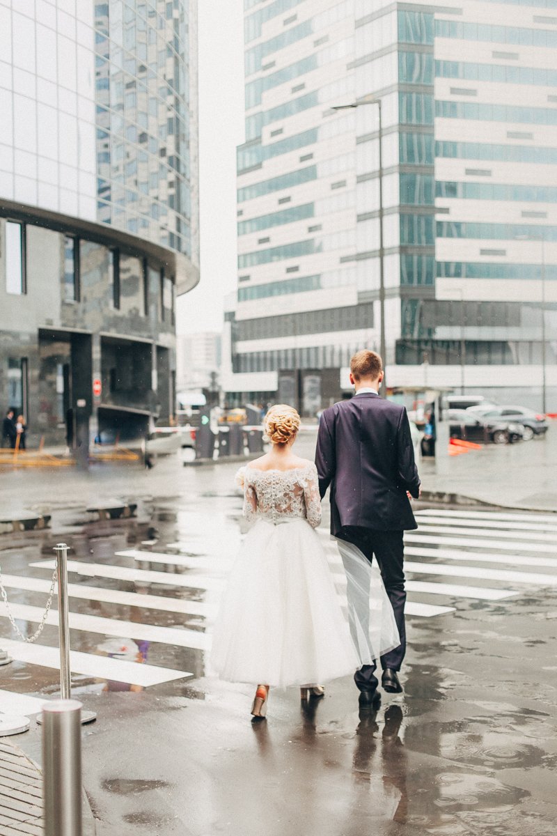 Счастливые молодожены&nbsp;WEDDING BAND : 