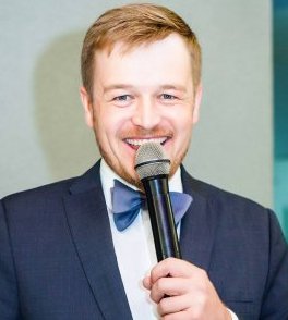 Роман Белый тамада