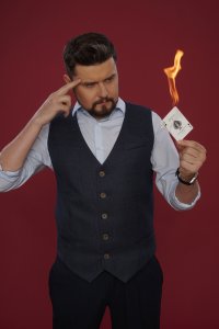 /avatars/avatar/1479042941189.jpg